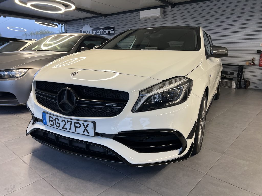 Mercedes-Benz A 45 AMG 4Matic Speedshift 7G-DCT 2016 Gasolina
