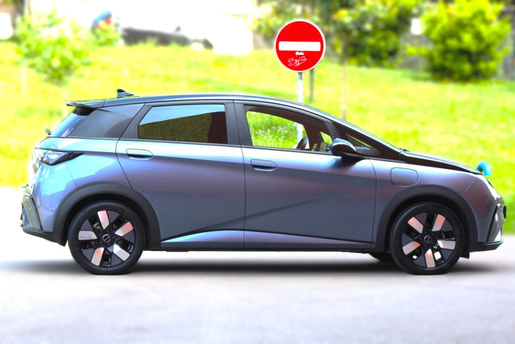 BYD DOLPHI DESIGN 2025 Eléctrico