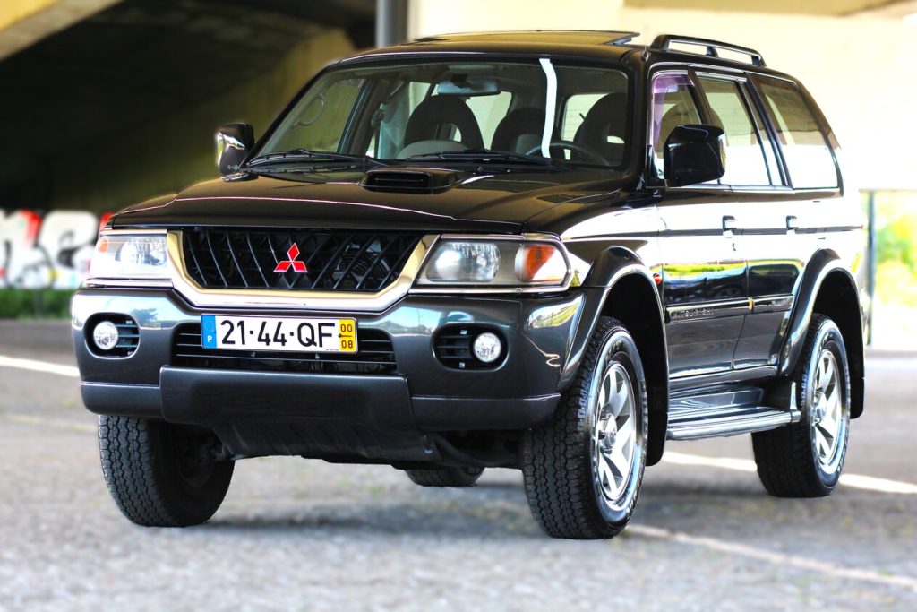 MITSUBISHI PAJERO SPORT 2.5 TD 2000 Diesel