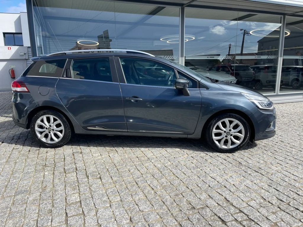 Renault Clio Sport Tourer Diesel