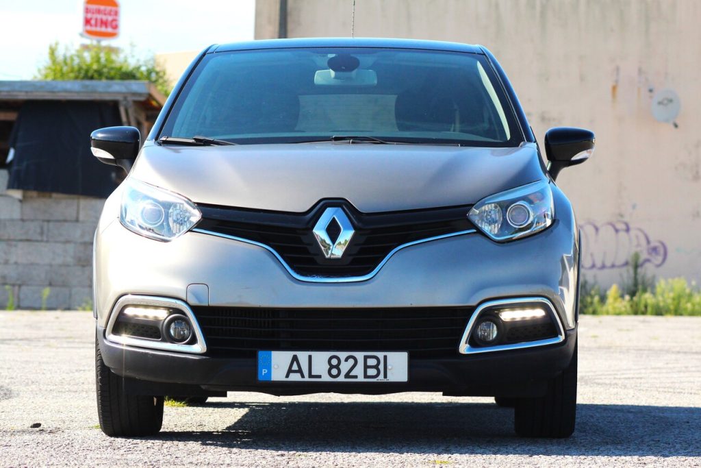 Renault CAPTUR 1.2 EDC AUTOMÁTICO 2016 Gasolina