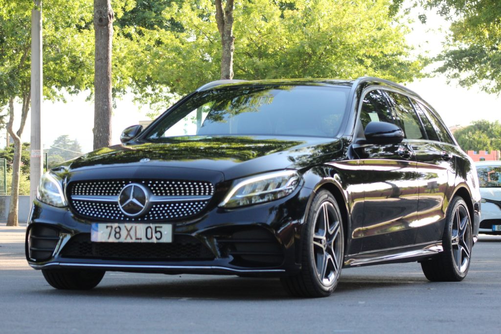 Mercedes-Benz C 300d 250 CV AMG 2019 Diesel